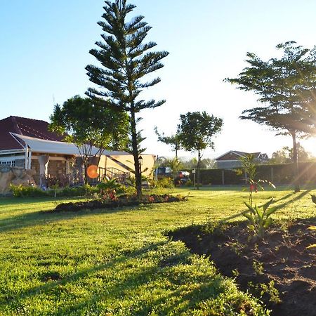 Brownie'S Guesthouse Lake Elementaita المظهر الخارجي الصورة
