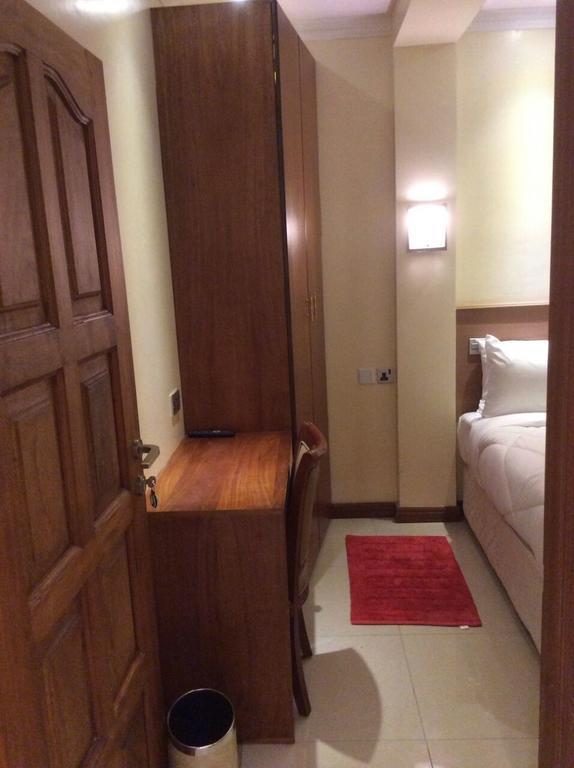 Brownie'S Guesthouse Lake Elementaita الغرفة الصورة