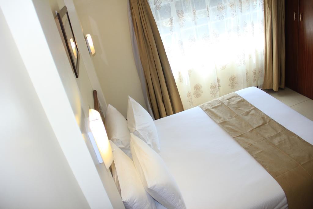 Brownie'S Guesthouse Lake Elementaita الغرفة الصورة